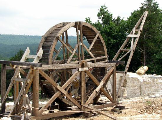 Treadwheel Crane